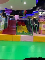 -菲菲羊乐园(临平银泰城店)