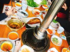 -唯成•韩国炭火烤肉 유성고기