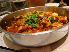 -黄记煌三汁焖锅(新佳丽江汉路店)