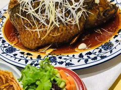 罾蹦鲤鱼-卫鼎轩·家宴(水上公园店)