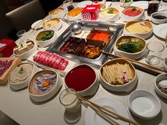 -海底捞火锅鲜切牛肉主题店(长寿路店)