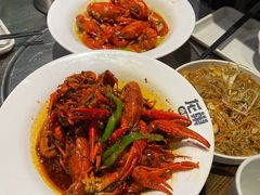 -龙巢盱眙龙虾·牛蛙·烧烤宵夜(八卦岭店)