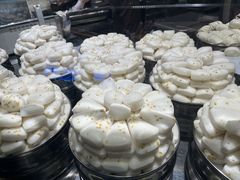 -胖东来生活广场(健康路店)