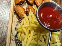 -叶派龙虾•招牌香辣蟹·海鲜(中海国际店)