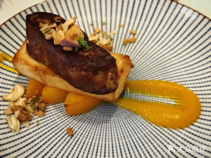 larme express芳芳简餐厅(金鹰湖滨天地店)芳芳招牌露杰鹅肝图片