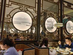 大堂-新白鹿餐厅(金鹰新街口店)