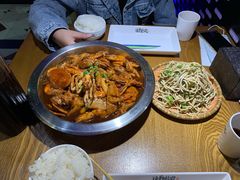 -谢蟹浓·肉蟹煲(新奥店)
