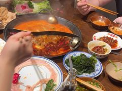 -萍姐火锅·公路夜市(武汉首店)