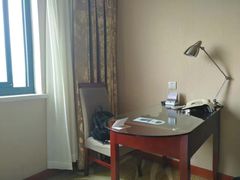 -山明水秀大饭店