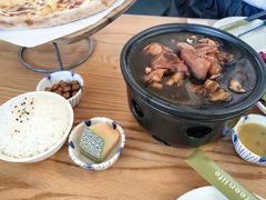 私家莲藕猪手配藜麦主食-水边咖啡(黄金水岸店)