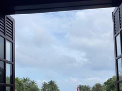 -亚龙湾喜来登·美景台大堂吧