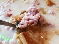 -老来福·非遗酸汤兔(凯旋路店)