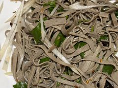 -溢心园香河肉饼总店