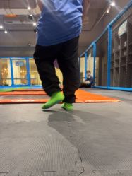 -探奇乐园蹦床公园(日月广场店)