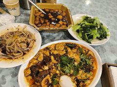 -华光驿站私房菜·黑金冠