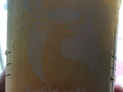 -瑞幸咖啡(新理想大厦店)
