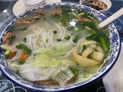 -桥香园云南过桥米线(金马碧鸡店)