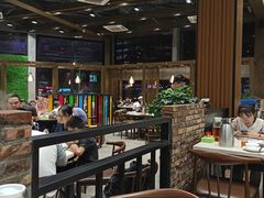 大堂-味逍遥牛肉火锅(万江旗舰店)
