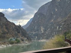 -香格里拉大峡谷巴拉格宗国家级风景名胜区丽江中旅旅游质量服务点