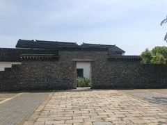 -张家港凤凰山景区恬庄古街