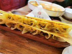 韭黄牛肉锅贴-海荣锅贴馆(五味十字店)