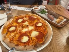 -城市大道红炉披萨烘焙坊