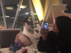 -广州塔卢特斯法国旋转餐厅