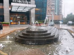 -上海龙之梦万丽酒店