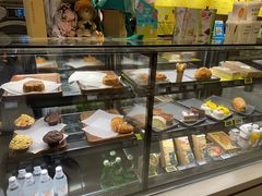 -星巴克臻选(上海中环广场2F店)