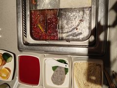 -海底捞火锅(珠影星光城夜宵主题店)