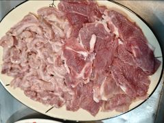 天衣无缝拼一两肉-华哥新鲜猪精品美食