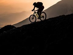 -绿地风尚天地广场