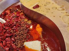 -沸炉重庆老火锅(军事博物馆店)