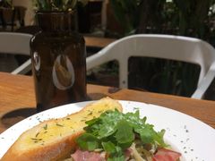 黑松露野生菌培根意大利面-邊渡咖啡