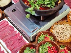 -黔有有贵州酸汤夺夺粉火锅(五味十字店)