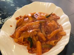鱼饼炒年糕-桃园中华料理炸酱面(燕儿岛路店)