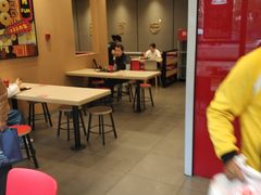 用餐区-永和大王(巨峰路店)