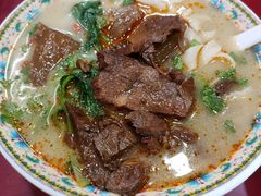 半筋半肉面-金杨拉面王小吃面馆·牛三宝面·红烧牛肉粉