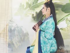 -九月鹰飞汉服摄影工作室
