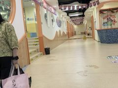 -蓝旗亲子游泳(范湖万达广场店)