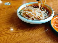 -乡村馕坑肉·烧烤·新疆菜·本地人更爱吃(阿勒泰首店)