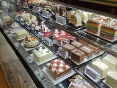 面包甜点陈列柜-85度C(上海兰溪二店)