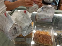 -上海哈尔滨食品厂(汇联商厦店)