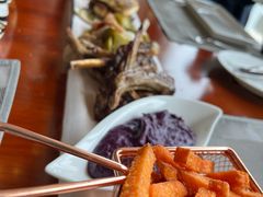 -东西风牛排馆周末烧烤自助(首都机场希尔顿店)