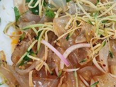 -鹤乡东北菜(崮山路店)