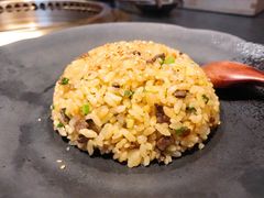 -铭牛烧肉·和牛海鲜自助(高新月牙湖店)