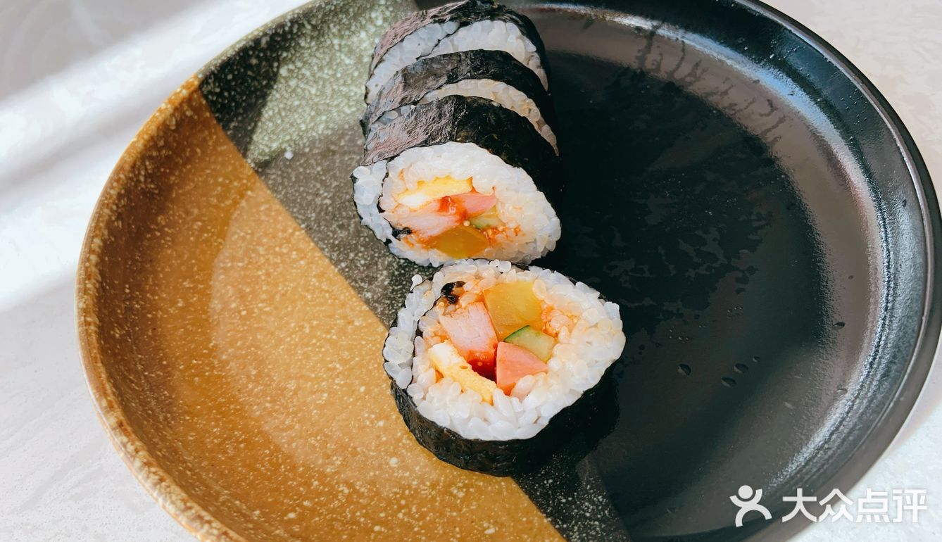 管他是寿司还是紫菜包饭