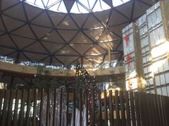 -上海滴水湖皇冠假日酒店