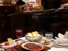 -Mogul Eatery·大亨餐酒馆
