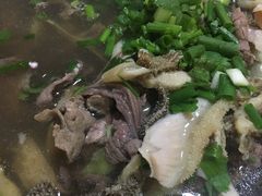 -谢老五跷脚牛肉·非遗传承店